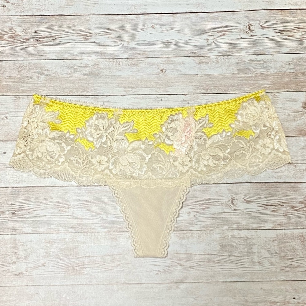 Victoria’s Secret Yellow and Nude Very Sexy Seduction Fashion Show Thong Panty - Picture 3 of 9